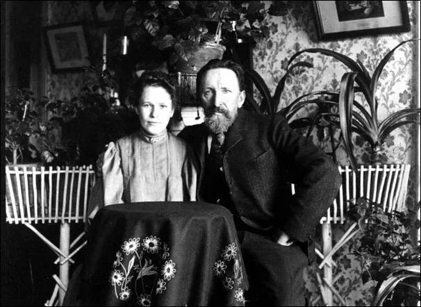 Пётр Готфридович Ганзен и Анна Васильевна Ганзен. Фотография конца XIX века.